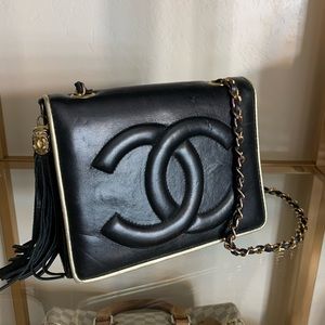 Black crossbody bag